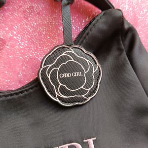 Caroline Herrera Good Girl Purse