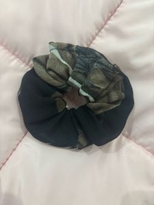 6 Colorful Scrunchie Set