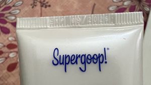 Supergoop! Glow Screen Sunscreen