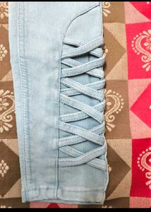 Bahut Hi Pyari Light Color Denim Jeans