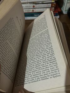 A Critical History Of English Literature Vol 1