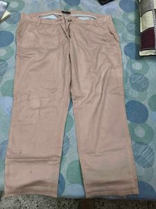 Arrow Casual Khaki Pants for women in 32 waist