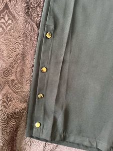 No Tag But The Trouser Is Never Used,Brand New