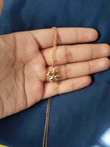 Gold Clover Necklace
