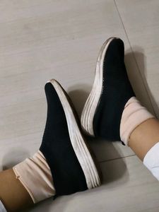 Comfortable Black Casual Shoes