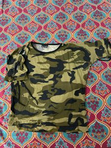 Regular T-shirt