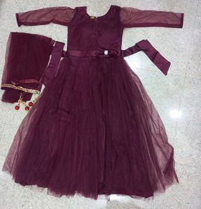 Elegant Burgundy Tulle Gown