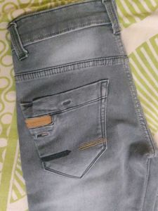 Men&#39; Grey Stylish Jeans