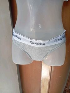 Calvin Klein Bra Set