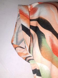 Patterned Casual T-Shirt