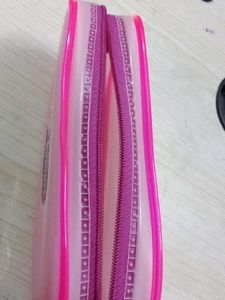 Offer!! Makeup Bag With Free Nailpolish