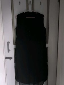 Black Sleeveless Dress