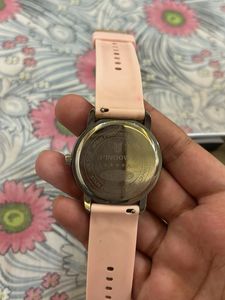 Giftable PINDOW watch