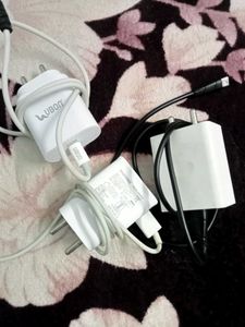3 Mobile Charger Bundle And Original