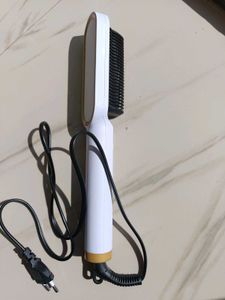 Straight Comb Hair Stylist