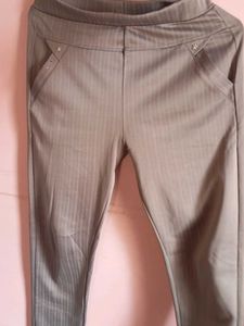 COFFEE BROWN COLOR JEGGING.