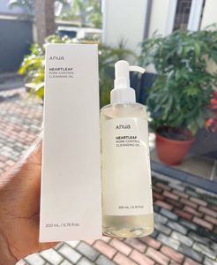 Anua Heartleaf Cleansing Oil