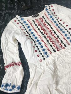 White Indian Top xs/s