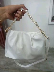 Pearl Chain Sling Bags 🦪⛓️