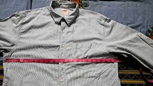 Levi&#39;s Striped Button-Down Shirt