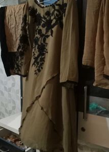 Hand&amp; Embrodry Work Drees