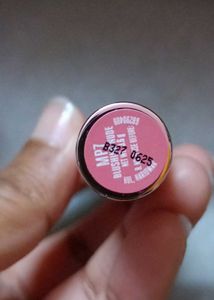 Lakme 9to5 Primer + Matte Lipstick