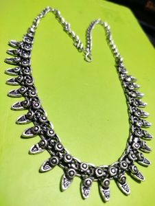 Metal Necklace