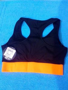 Clovia Sports Bra