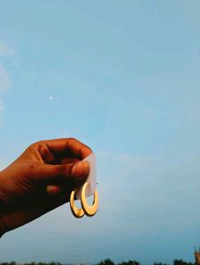 Elegant Anti-Tarnish Gold Hoop Earrings
