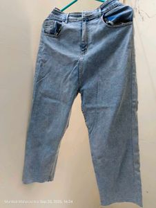 Light Wash Denim Jeans