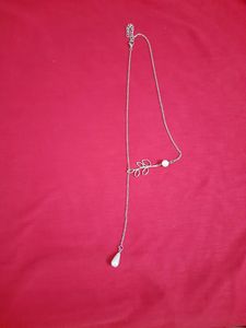 Trendy Chain With Leaf Pendant