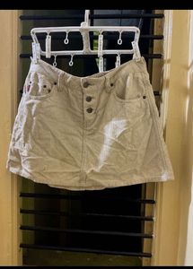 NEW MUDD  Cute corduroy Skirt