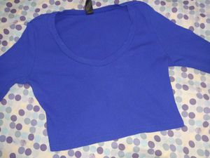 Neck Crop Top