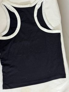 H&amp;M White Detail Top
