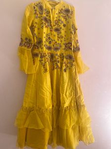 Elegant Yellow Ethnic Gown