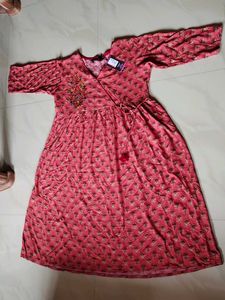 Floral Embroidered Pink Top🎊 Sale🥳🎉