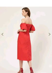 Chic Red Off-Shoulder Midi Dress