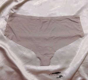 Seamless Nude Panties