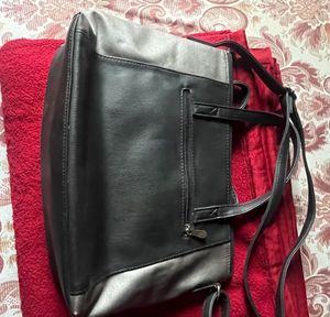 Baggit Handbag