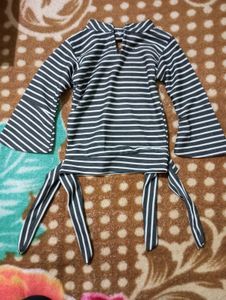 Girl Top And Pant + One T-shirt 4 to 6 Years