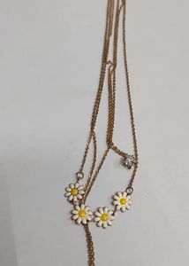 Daisy Chain Layered Necklace