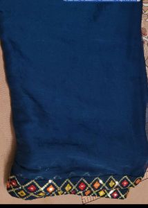 Four sided lace duppata