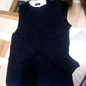 Zara Black Pullover Sweater