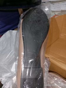 Nude_Black Solid Toe Ballet Pumps.