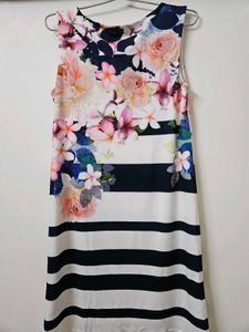 Wallis Brand IMPORTED Blue Stripes Floral Midi