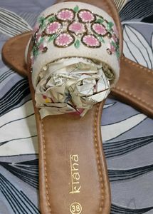 Kiara Floral Flats