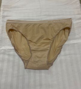 Calvin Klein Beige Panties 28-32