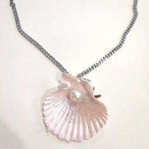 Ethereal Seashell Necklace 🐚🌊🏝️