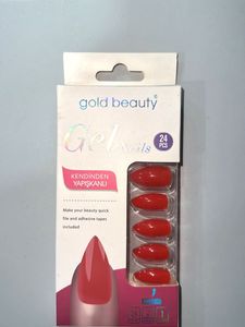Gold Beauty Gel Nails