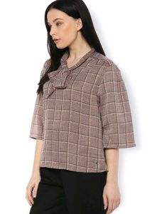 Van Huesen Checkered Bow Blouse